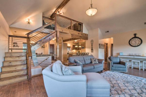 Pet-Friendly Branson West Lodge with Hot Tub!